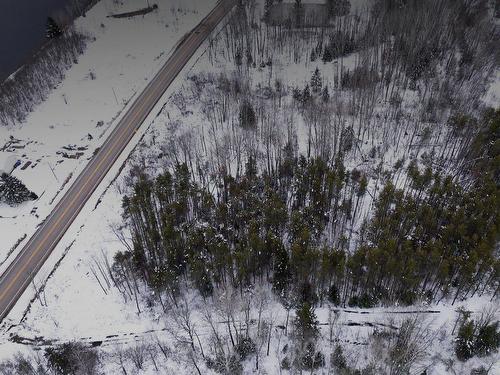 Vue - 1 Route 352, Saint-Adelphe, QC 