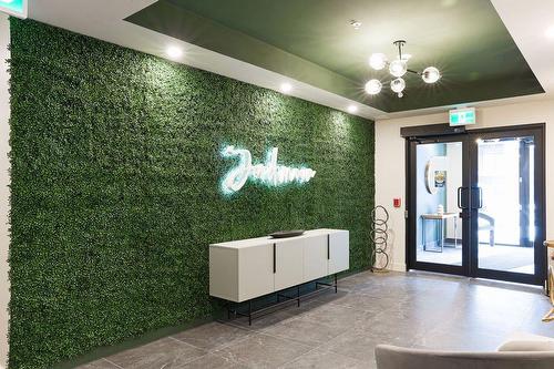 Hall d'entrée/Vestibule - 101-555  - 565 Rue René-Lecavalier, Terrebonne (Terrebonne), QC - Indoor Photo Showing Other Room