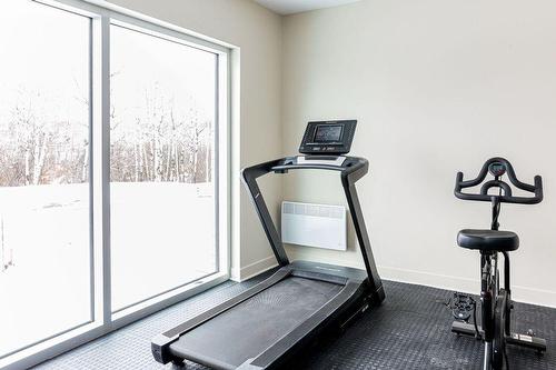 Salle d'exercice - 101-555  - 565 Rue René-Lecavalier, Terrebonne (Terrebonne), QC - Indoor Photo Showing Gym Room