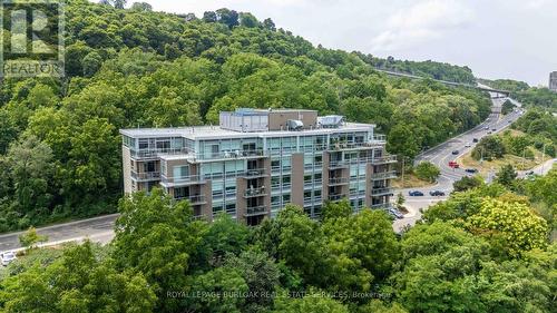 306 - 455 CHARLTON AVENUE E  Hamilton, ON L8N 0B2