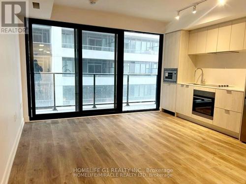 622 - 1 Jarvis Street, Hamilton, ON - Indoor Photo Showing Other Room