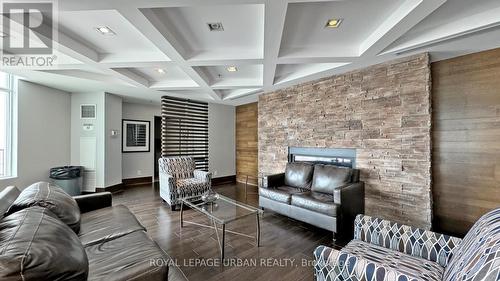 810 - 1215 Bayly Street, Pickering, ON - Indoor Photo Showing Living Room