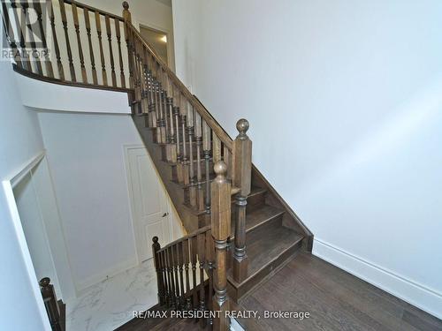 210 Mckean Drive, Whitchurch-Stouffville, ON - Indoor Photo Showing Other Room