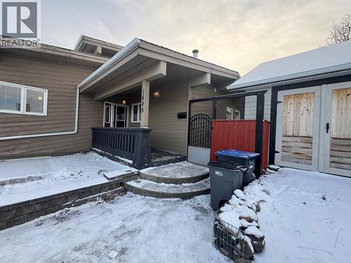 1605 108 Avenue, Dawson Creek, BC - Outdoor With Deck Patio Veranda With Exterior