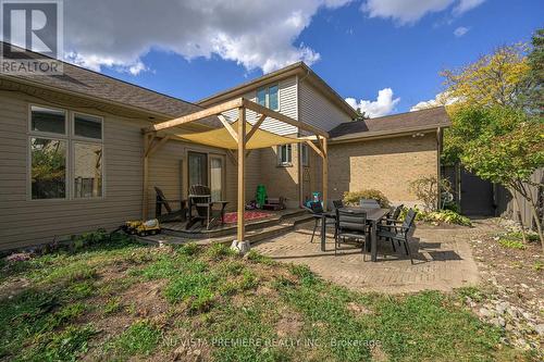 237 Castlegrove Boulevard, London North (North K), ON - Outdoor With Deck Patio Veranda