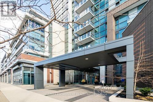 316 - 1 Hurontario Street, Mississauga, ON - Outdoor