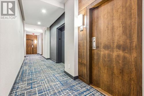 316 - 1 Hurontario Street, Mississauga, ON - Indoor Photo Showing Other Room