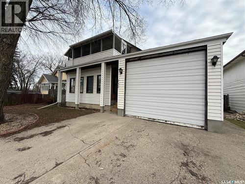 732 6Th Street, Humboldt, SK - Outdoor