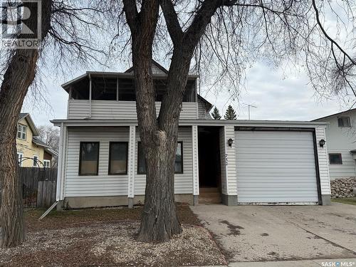 732 6Th Street, Humboldt, SK - Outdoor