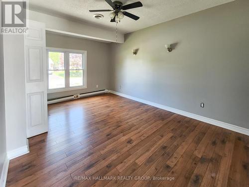 14 Roberta Crescent, Ottawa, ON - Indoor Photo Showing Other Room