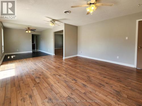 14 Roberta Crescent, Ottawa, ON - Indoor Photo Showing Other Room
