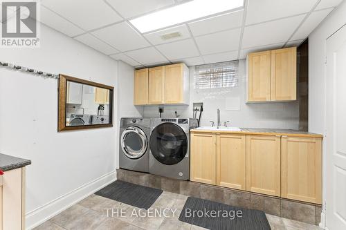 83 Hambly Avenue, King, ON - Indoor Photo Showing Laundry Room
