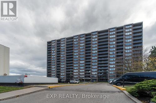 714 - 45 SUNRISE AVENUE  Toronto, ON M4A 2S3