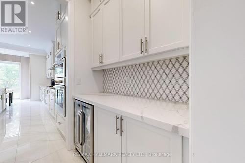 51A Puccini Drive, Richmond Hill, ON - Indoor Photo Showing Laundry Room
