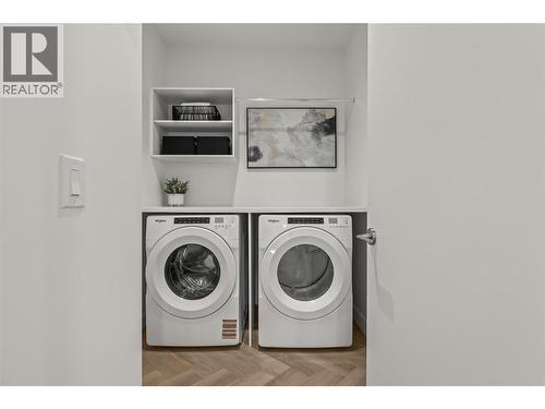 Laundry - 3340 Lakeshore Road Unit# 902, Kelowna, BC - Indoor Photo Showing Laundry Room