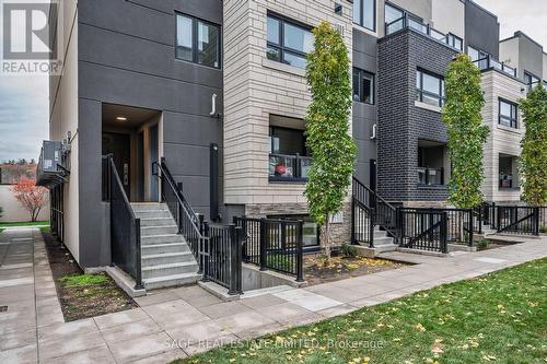 201 - 1137 Cooke Boulevard, Burlington, ON - Outdoor