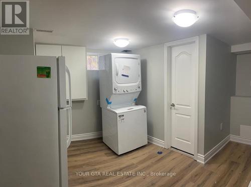 102 Massey Avenue, Kitchener, ON - Indoor Photo Showing Laundry Room