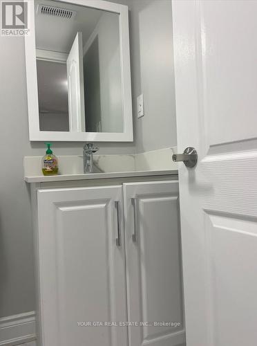 102 Massey Avenue, Kitchener, ON - Indoor Photo Showing Bathroom