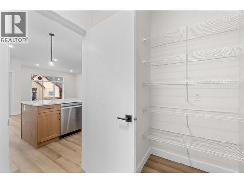 231 20 Street Ne Unit# 12, Salmon Arm, BC - Indoor