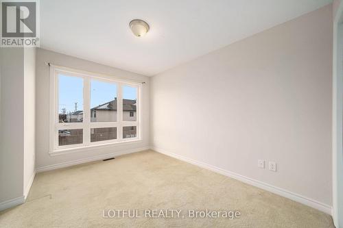 336 Rainrock Crescent, Ottawa, ON - Indoor Photo Showing Other Room
