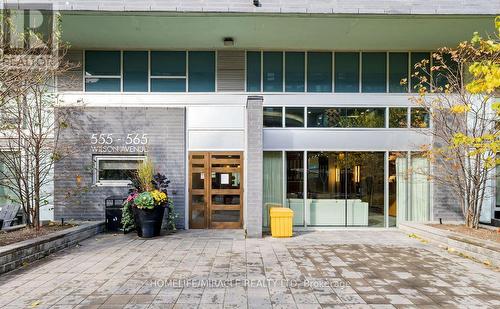 1301 - 565 Wilson Avenue, Toronto, ON - Outdoor
