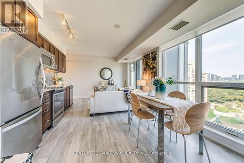 905 - 18 Graydon Hall Drive, Toronto, ON - Indoor