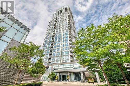 905 - 18 Graydon Hall Drive, Toronto, ON - Outdoor With Facade