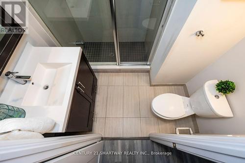 905 - 18 Graydon Hall Drive, Toronto, ON - Indoor Photo Showing Bathroom