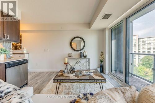 905 - 18 Graydon Hall Drive, Toronto, ON - Indoor