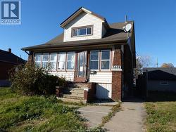 1434 TECUMSEH BOULEVARD West  Windsor, ON N8X 1H5