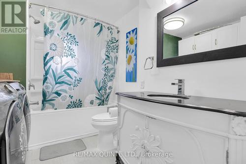 114 - 529 Old Highway 2, Quinte West (Sidney Ward), ON - Indoor Photo Showing Bathroom