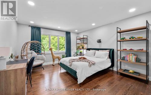 10 Kresia Lane, Clarington, ON - Indoor Photo Showing Bedroom