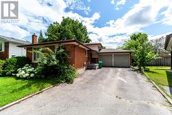 501 BARNES CRESCENT  Peterborough, ON K9J 7Z2