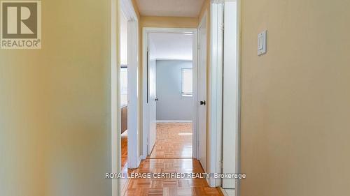 7242 Corrine Crescent, Mississauga, ON - Indoor Photo Showing Other Room