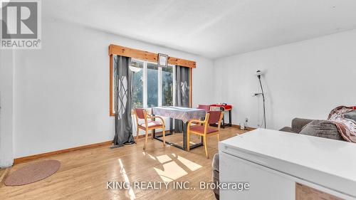 564 First Street, London East, ON - Indoor