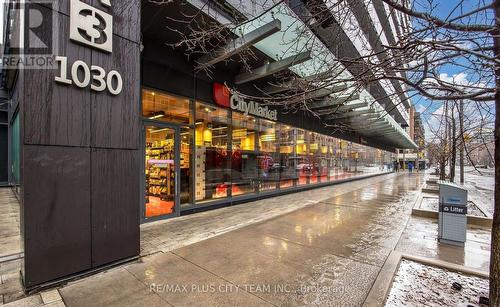 318 - 1030 King Street W, Toronto, ON - Outdoor