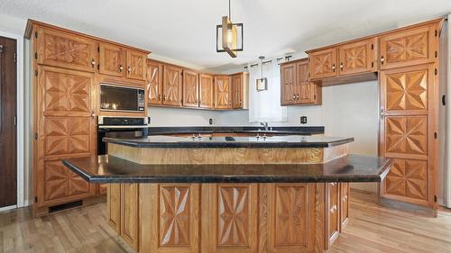 Kitchen - 985 38E Rue Nord, Saint-Georges, QC - Indoor Photo Showing Kitchen With Double Sink