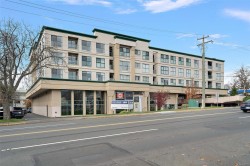 209-3460 Quadra St  Victoria, BC V8X 1G6
