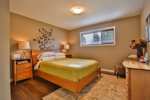 1976 Maddocks Road, Revelstoke, BC - Indoor Photo Showing Bedroom