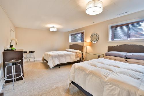 1976 Maddocks Road, Revelstoke, BC - Indoor Photo Showing Bedroom
