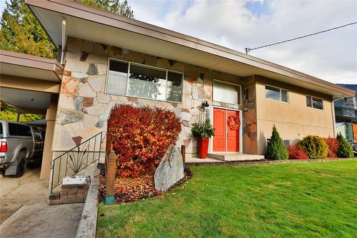 1976 Maddocks Road, Revelstoke, BC - Outdoor