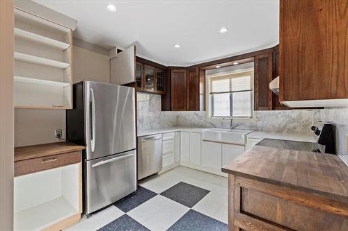 662 Gertrude Ave, Winnipeg, MB 