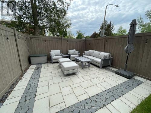 1 Bayside Private, Ottawa, ON - Outdoor