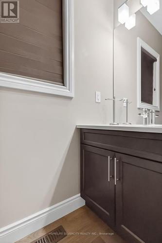 1601 Henrica Avenue, London North, ON - Indoor Photo Showing Bathroom