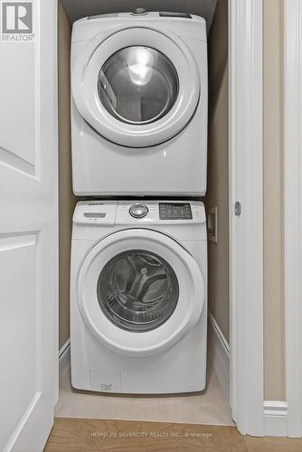 1601 Henrica Avenue, London North, ON - Indoor Photo Showing Laundry Room