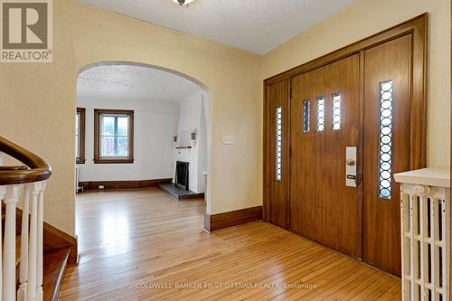 2 Gladstone Avenue, Smiths Falls, ON - Indoor Photo Showing Other Room