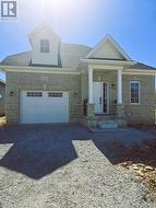 MAIN LEVEL - 415 LOUISA STREET  Fort Erie, ON L2A 0H5