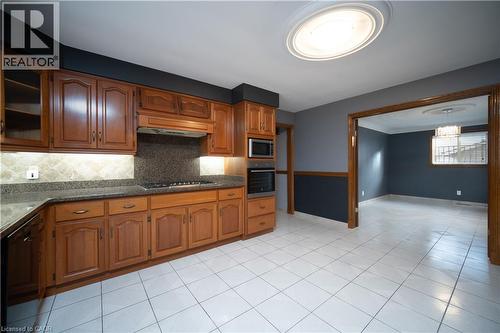 123 Eleanor Avenue Unit# Main, Hamilton, ON - Indoor Photo Showing Kitchen
