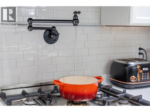 1001 30 Avenue Unit# 29, Vernon, BC - Indoor Photo Showing Kitchen