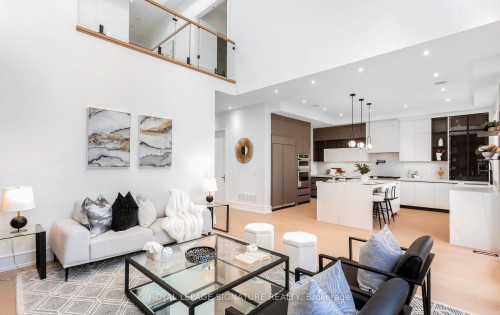 365 Jumna Avenue, Mississauga, ON - Indoor